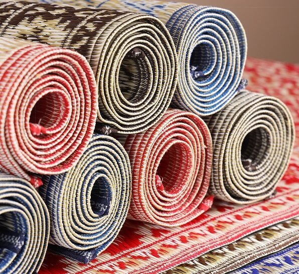 Household floor mat